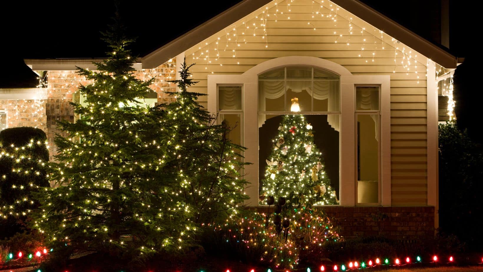 christmas light installation in san diego